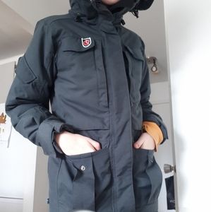 Fjall Raven Charcoal Winter Jacket LIKE NEW
